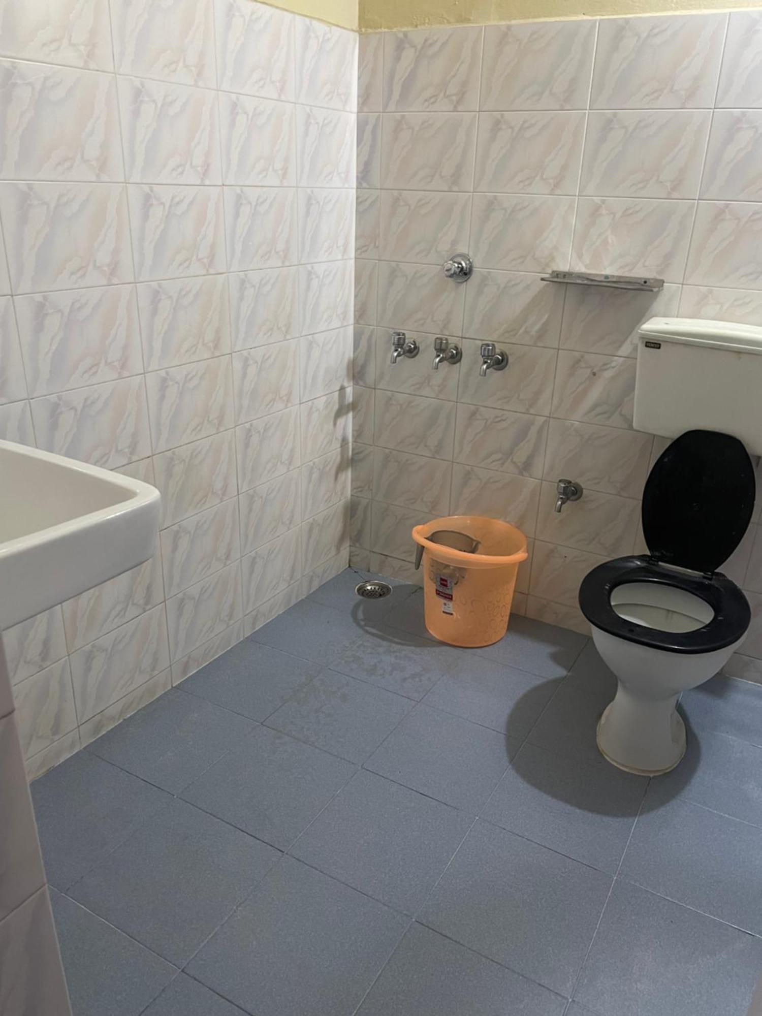 Bed And Bath For 1-8 People 호텔 트리반드룸 외부 사진
